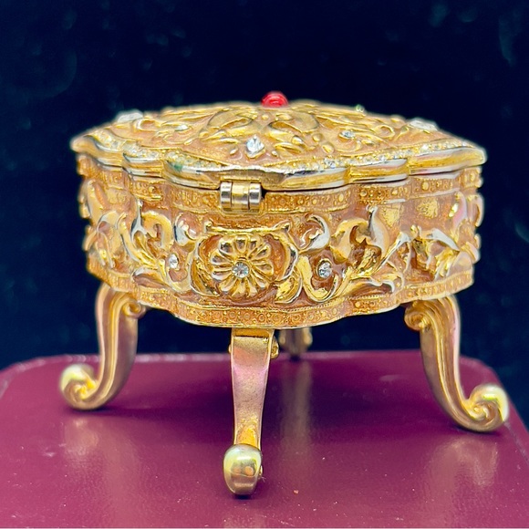 Amazing Footed Metal Jeweled Gold Tone Enameled Jewelry/Trinket Box - Picture 5 of 8